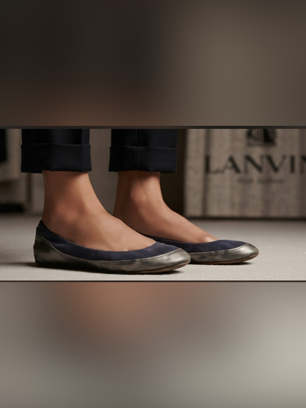 Authentic Lanvin luxury designer vintage silver & navy leather flats sz 10